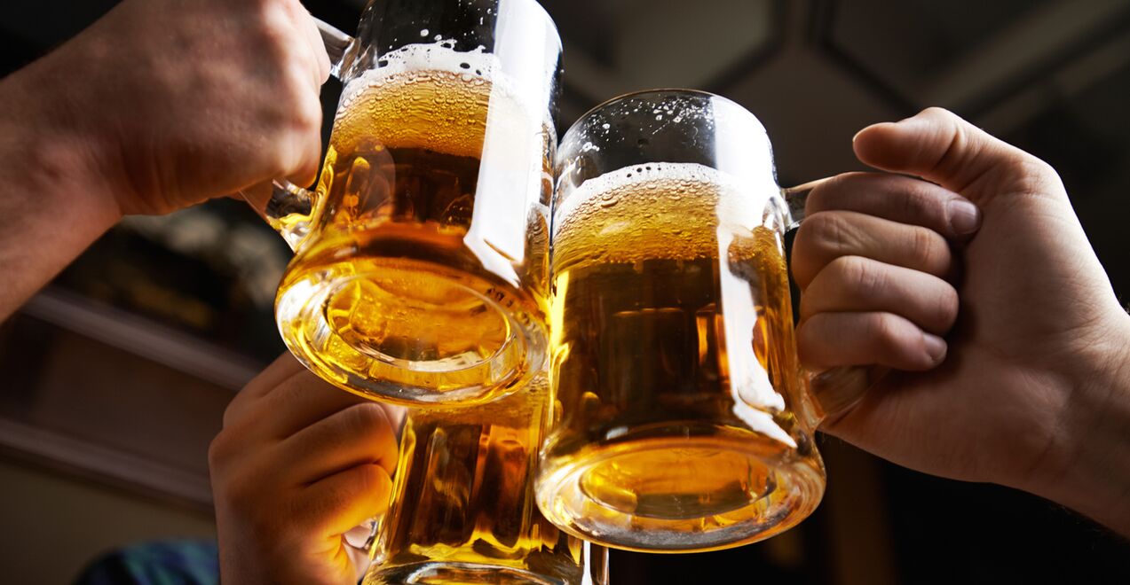 canecas de cerveja como parar de beber