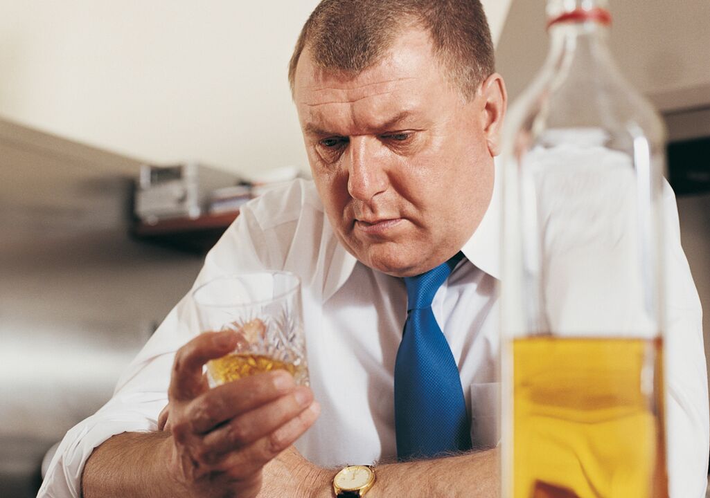 sinais de alcoolismo